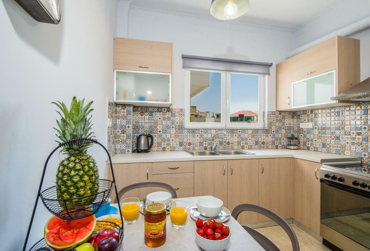 Niovi'S Luxury Apartment In Chania City Center Chrissi Akti Chania Exterior foto